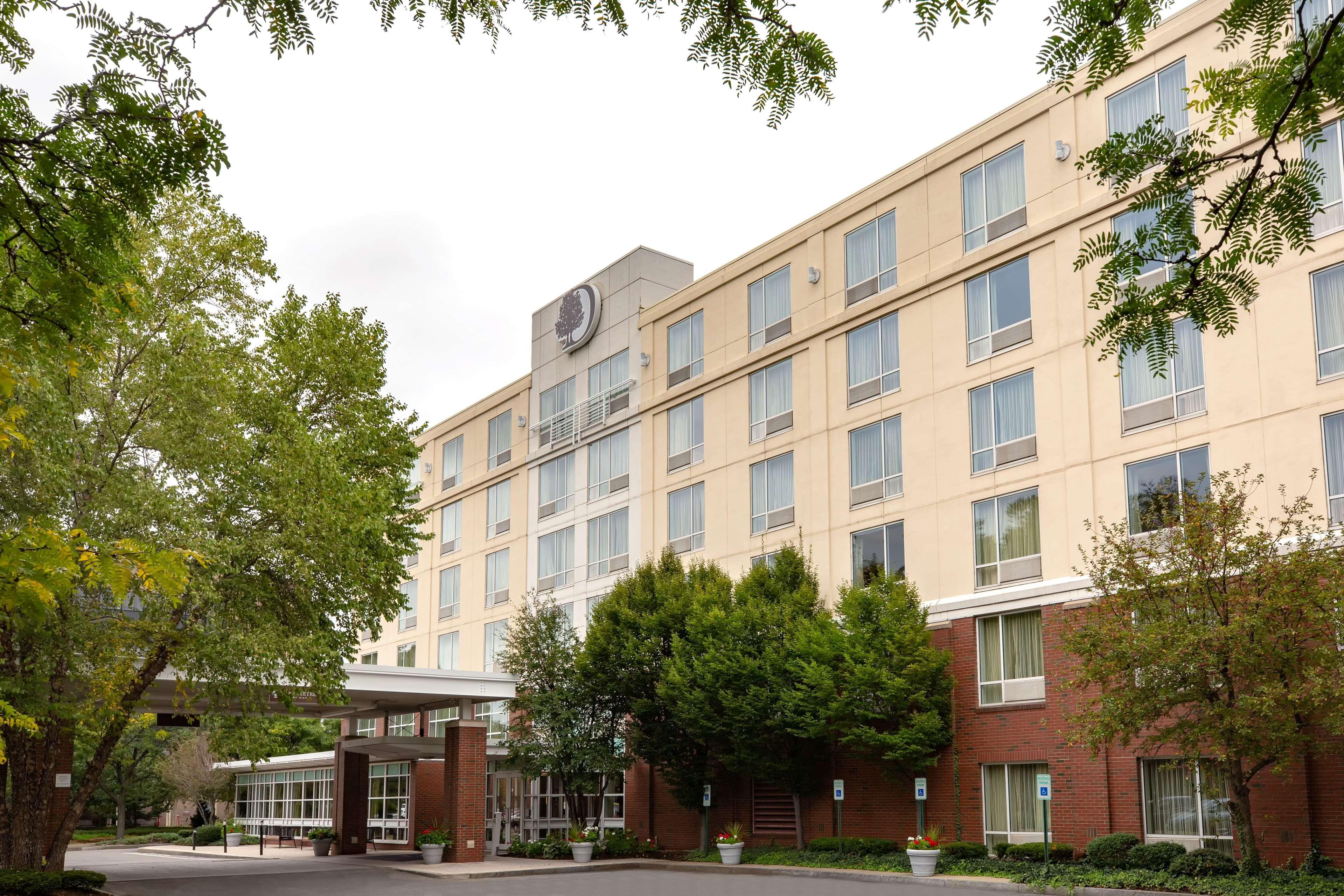 Doubletree By Hilton Hotel Boston Bayside Экстерьер фото