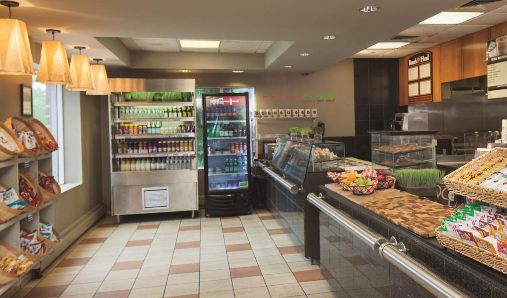 Doubletree By Hilton Hotel Boston Bayside Экстерьер фото