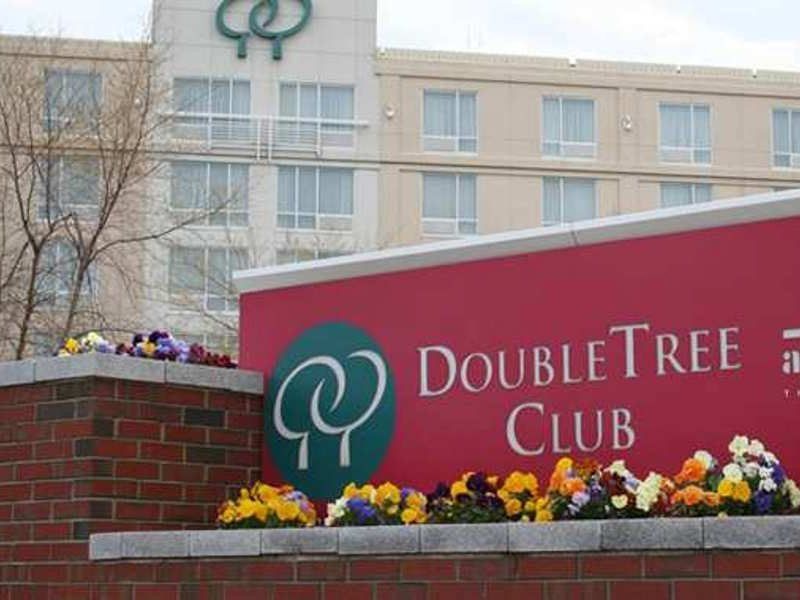 Doubletree By Hilton Hotel Boston Bayside Экстерьер фото