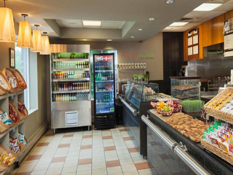 Doubletree By Hilton Hotel Boston Bayside Экстерьер фото